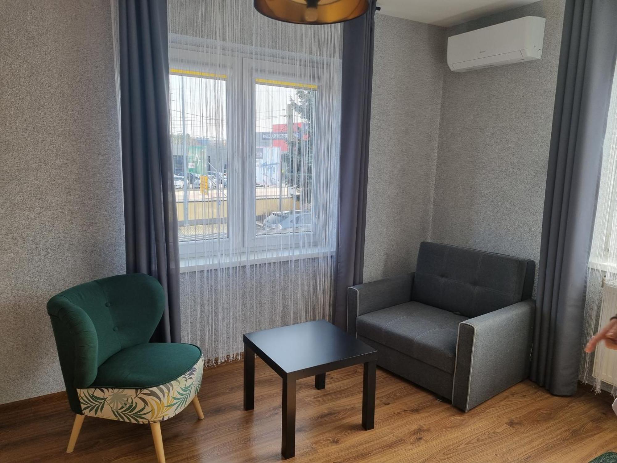 Willa "Aparthause" E-Apartamenty Mielec Chambre photo
